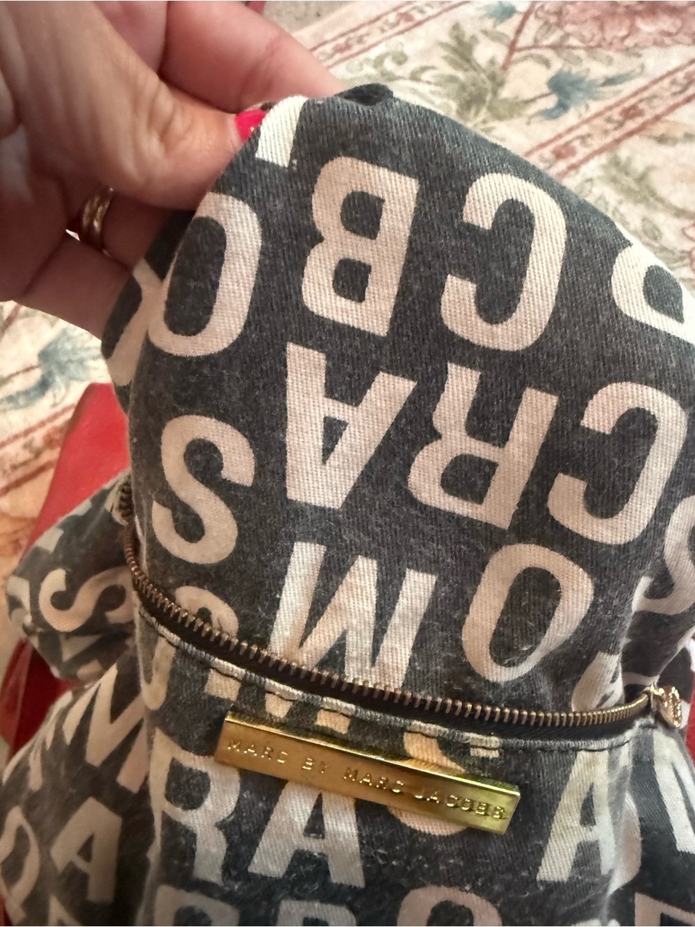 Marc by Marc Jacobs Red Leather Pebbled Crossbody with Gold Hardware - Picture 8 of 15